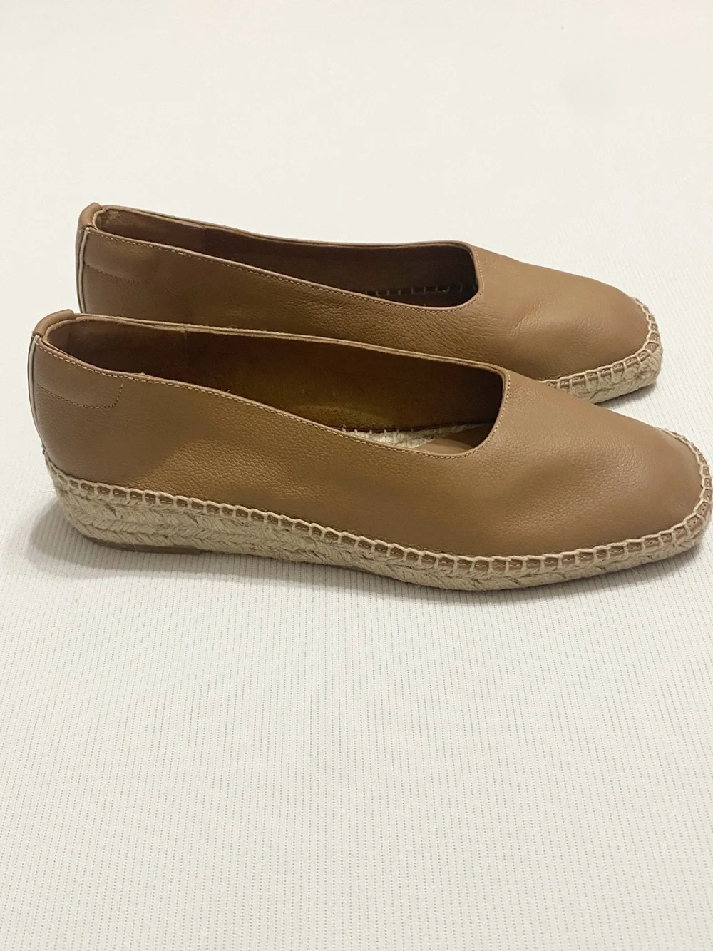 Everlane Caramel Tan Leather Espadrille Slip-On Flats